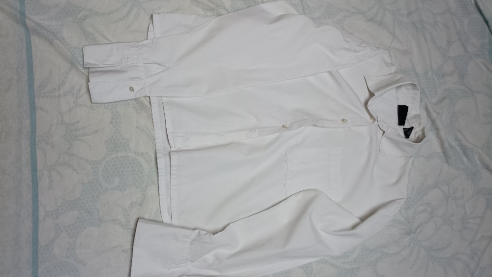 white classic buttoned up shirt by Donna Karan