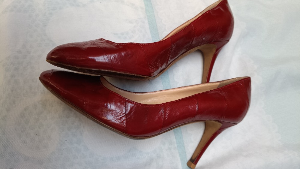 Red heels by Gianvitto Rossi
