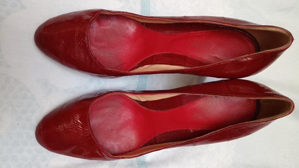 Red heels by Gianvitto Rossi