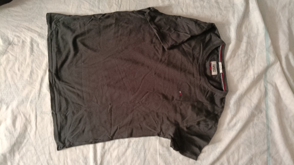 Black cropped t-shirt by Tommy Hilfiger