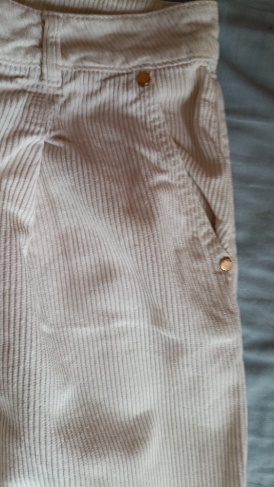 Essential Antwerps white corduroy trousers